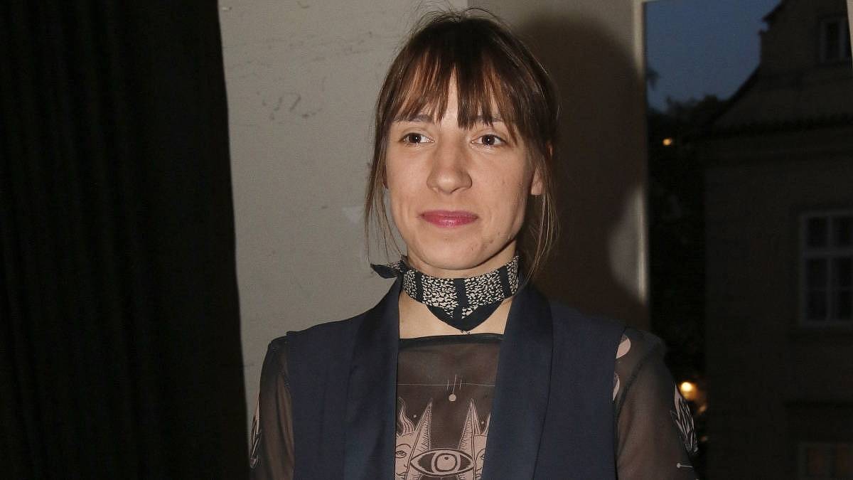 Dcera Martina Stropnického Františka chce herectví pověsit na hřebík. Se životem má jiné plány