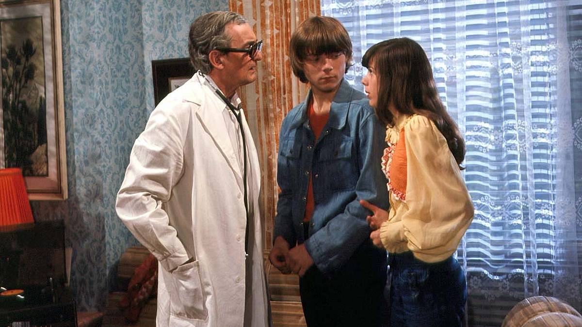 Tento film milují všechny Husákovy děti. Nenechte si zítra v TV ujít citlivou komedii o dětství, dospívání a velké lásce