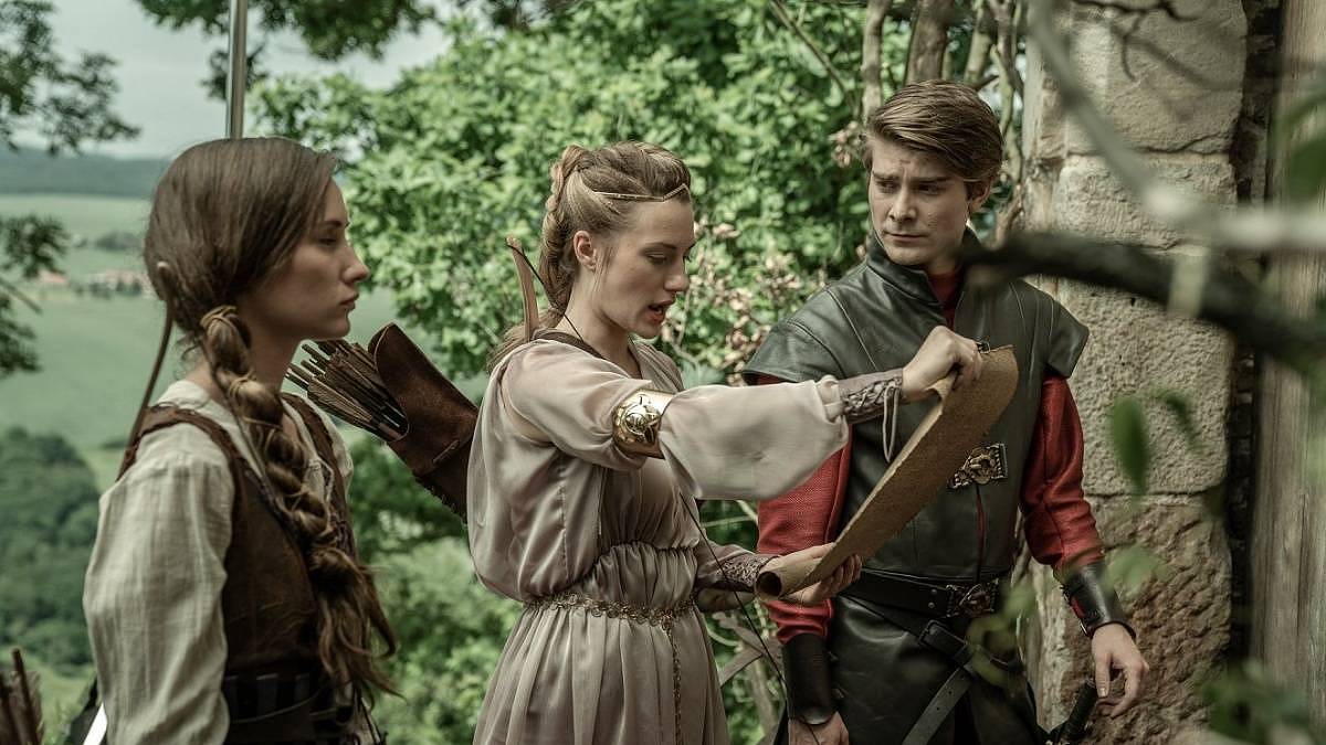 Pohádka O Princezně Jasněnce a létajícím ševci je sesazena z trůnu. Kouzly a fantazií ji dnes trumfl jiný filmový skvost
