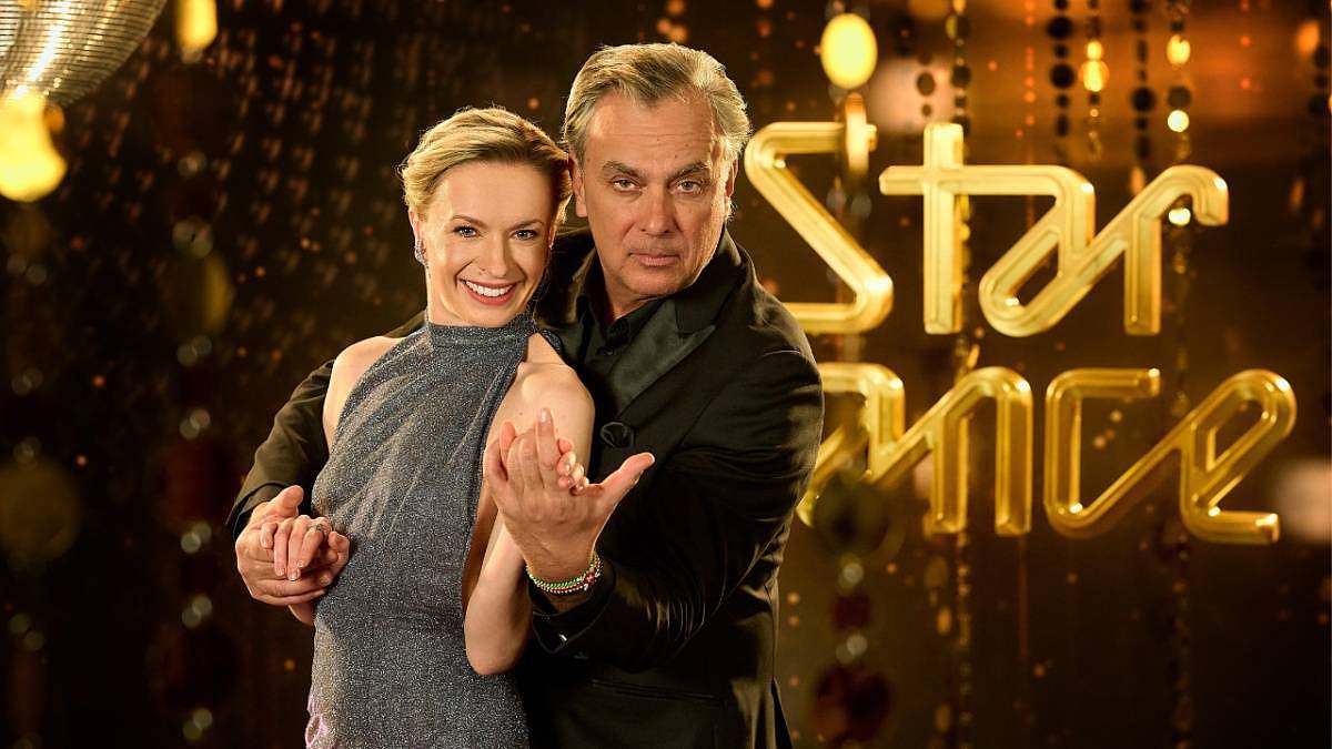 StarDance 2026: O krále parketu zabojuje i Tomáš Matonoha s partnerkou Lenkou Norou Návorkovou. Určitě ocení i nový styl šatů