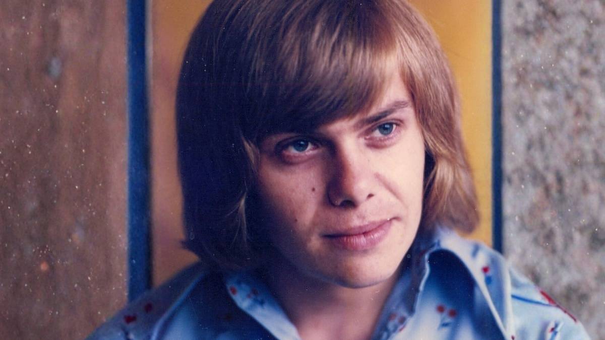 Rocker, který si zahrával se smrtí. Poslední hodiny Jiřího Schelingera jsou dodnes záhadou