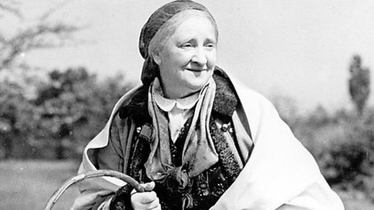 Před kamerou stanula až v důchodu. Přesto se Terezie Brzková stala nesmrtelnou legendou českého filmu