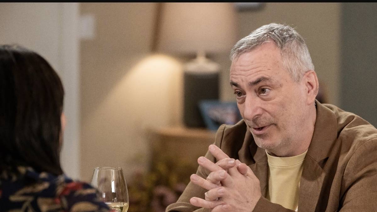 Dnes v Ulici: Bára neví, jak Pavlovi říct, že se přestěhuje za vnoučaty