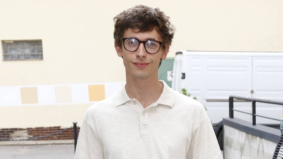 Krasavec Vojtěch Franců má zkušenosti s líbáním před kamerou. Vyzradil intimní tajemství, které se netýká filmu
