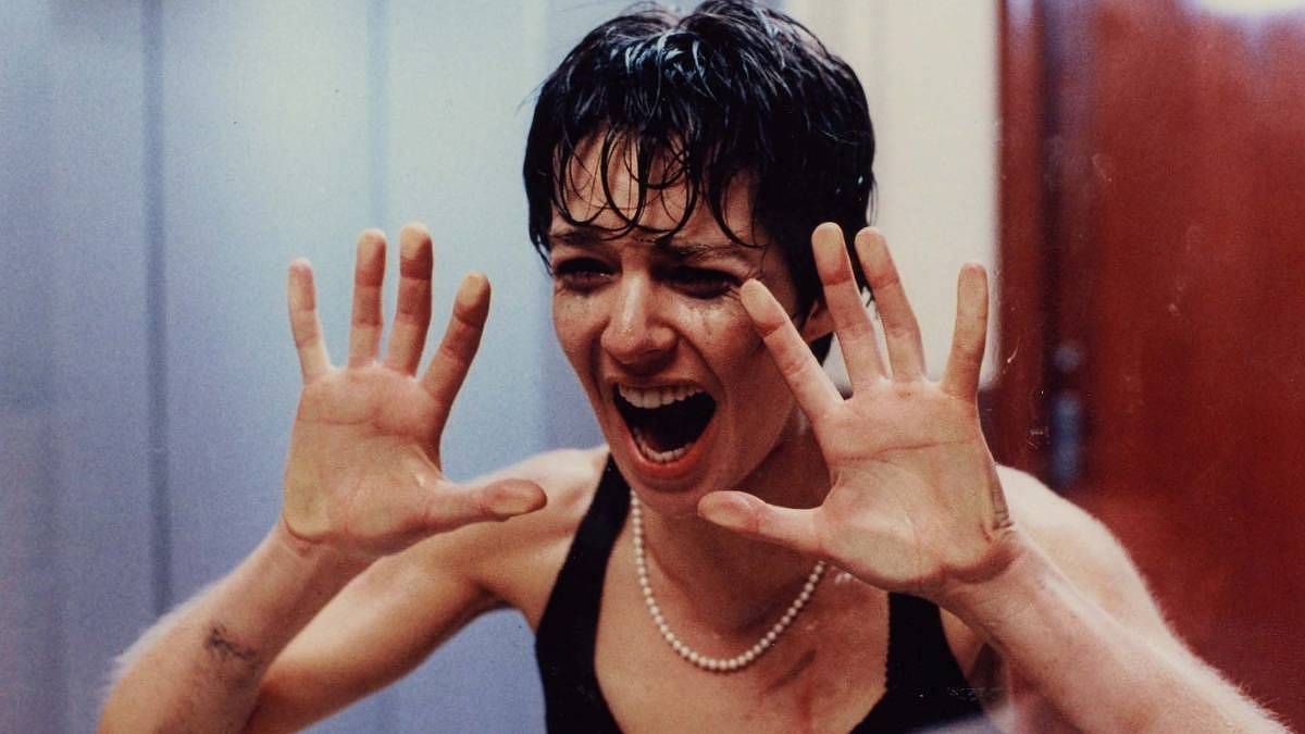 Zítra večer uvidíte film, který změnil akční hrdinky navždy. Luc Besson stvořil legendu