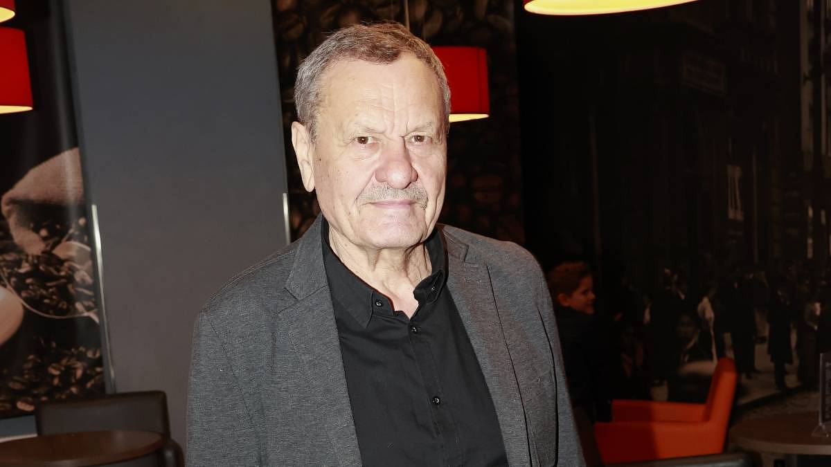 Úspěšný herec, ale i scenárista a režisér. Nejraději spolupracuje s divnými lidmi