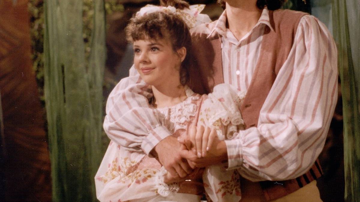 Nostalgický klenot z roku 1990 se vrací na obrazovky. Slavná představitelka princezen po tomto natáčení navždy odložila korunku