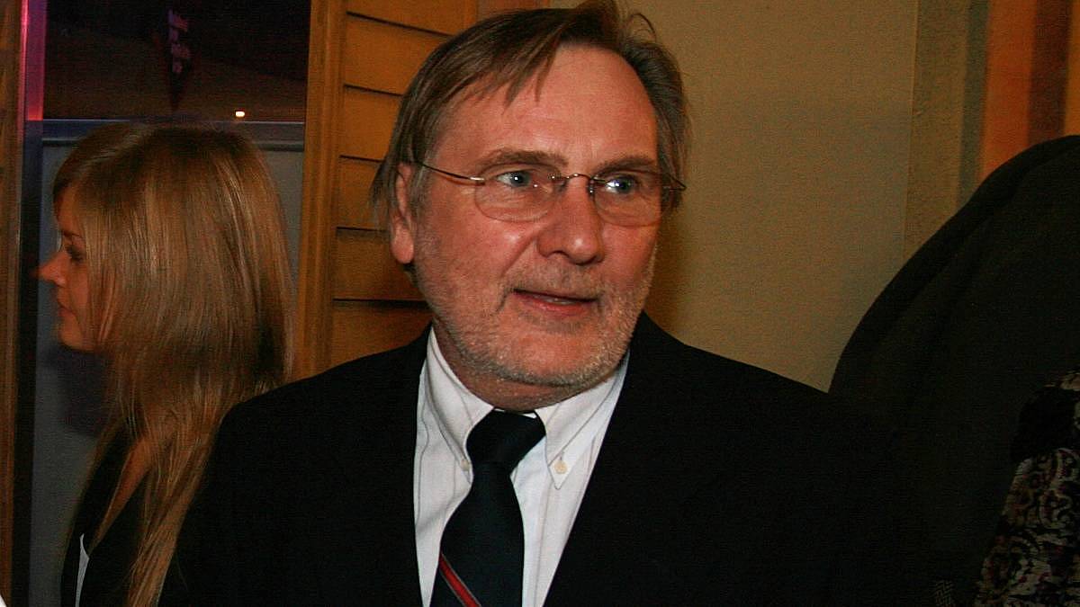 Odešel muž, jehož hlas znalo celé Česko. Jiří Štěpnička si ale nesl bolest, o které se nemluvilo snadno