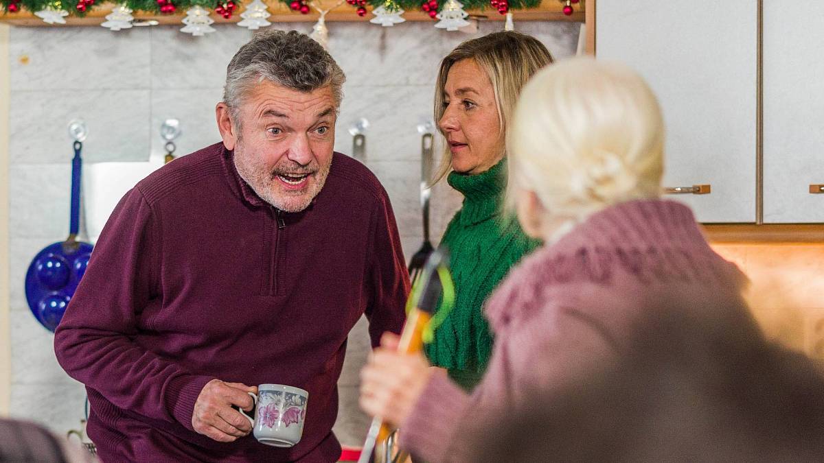 Jak se hercům z Ulice natáčel vánoční speciál v Kašperských Horách?