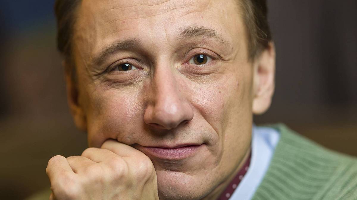 Zlatá labuť: Rudolf Kučera měl převzít rodinné impérium, teď se schovává za svou nemoc. To se má ale změnit Zlatá labuť: Rudolf Kučera měl převzít rodinné impérium, teď se schovává za svou nemoc. To se má ale změnit