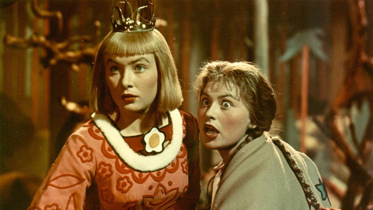 Alena Vránová nebyla jen hvězdou pohádky Pyšná princezna. Na Dišperandu z pohádky Hrátky s čertem může být hrdá Alena Vránová nebyla jen hvězdou pohádky Pyšná princezna. Na Dišperandu z pohádky Hrátky s čertem může být hrdá