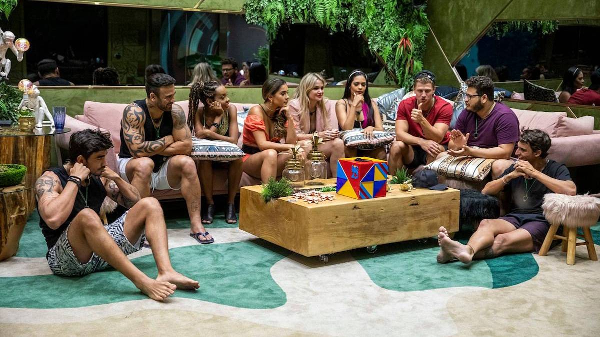 Big Brother: Přehlídka podivných spolubydlících, kteří se hašteří celé dny ve vile, se blíží