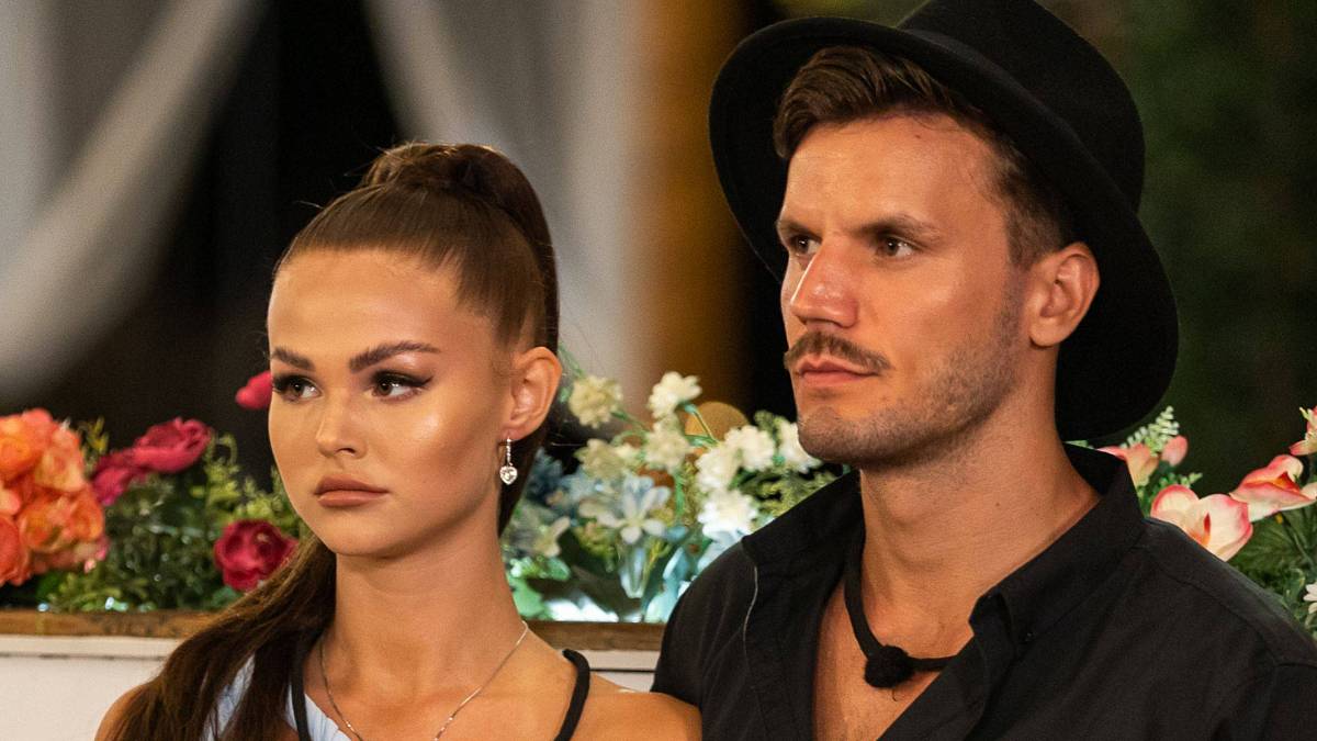 Love Island: Denisa je přelétavý ptáček a po příchodu Sabiny a Tamary je ve vile navíc dívka. Kdo tedy vlastně vypadne?