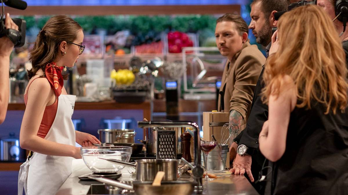 Premiérový MasterChef poslal opět jednoho ze soutěžících domů. Pejsek s kočičkou postoupili a opět byli strašně „happy“