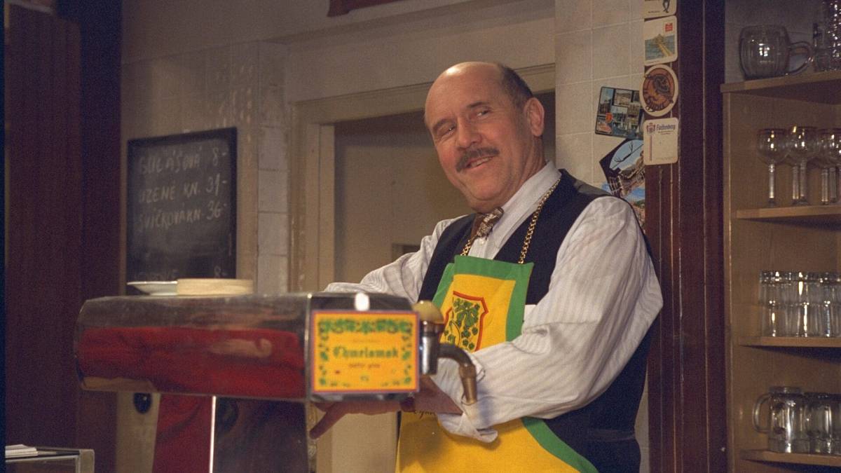 Fotokvíz: Poznáte postavy ze seriálu Hospoda podle jediné fotky? Není to vůbec jednoduché