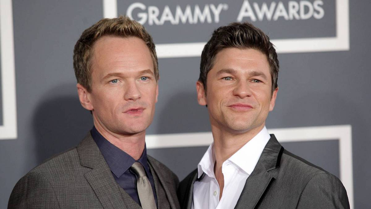 David Burtka aneb s jakým fešákem skutečně žije seriálový proutník Barney Stinson? David Burtka aneb s jakým fešákem skutečně žije seriálový proutník Barney Stinson?