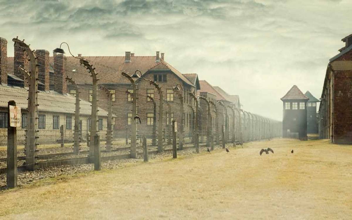 Filmy o holocaustu: Připomeňme si ty nejsilnější filmy z továrny na smrt