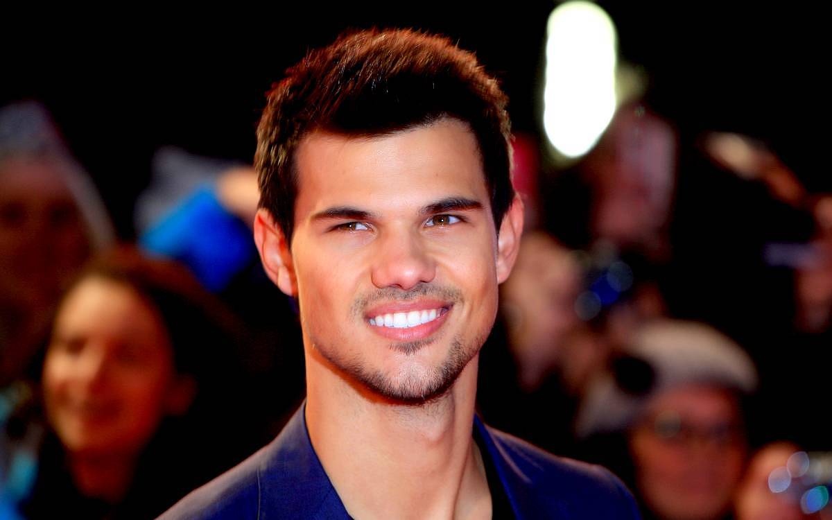 Proč Taylor Lautner málem přišel o roli Jacoba ve Stmívání aneb co jste nevěděli o tomto fešákovi