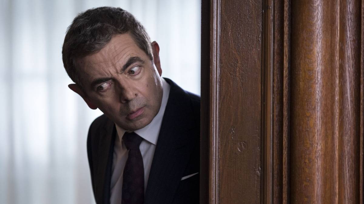 Tenhle English James Bond vás rozseká na kusy. Zkazí, co může
