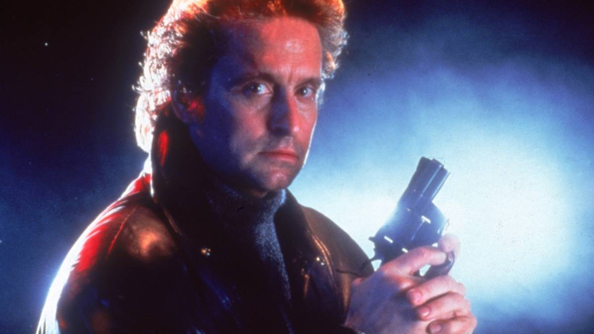 Neonový labyrint, zrada a hrdinství až za hrob: Kultovní thriller Ridleyho Scotta míří na obrazovky