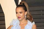 Fantastická čtyřka: Silver Surfer (2007): Jessica Alba filmem zahájila konec kariéry Fantastická čtyřka: Silver Surfer (2007): Jessica Alba filmem zahájila konec kariéry