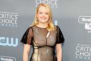 Elisabeth Moss se stala díky seriálu Příběh služebnice herečkou, která vydělává milion dolarů za epizodu Elisabeth Moss se stala díky seriálu Příběh služebnice herečkou, která vydělává milion dolarů za epizodu