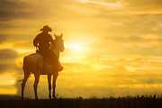 Western: Žánr, který inspiroval ty nejlepší režiséry a ti nabídli divákům pestrou podívanou a skvělé příběhy Western: Žánr, který inspiroval ty nejlepší režiséry a ti nabídli divákům pestrou podívanou a skvělé příběhy