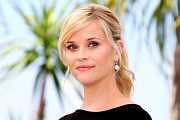 Reese Witherspoon a její hollywoodská cesta od naivní Pravé blondýnky až po country zpěvačku a ambiciózní novinářku