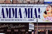 Filmová adaptace Mamma Mia! bude mít pokračování. Kdy se objeví?