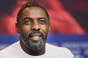 Nejvíce sexy muž roku 2018, herec Idris Elba, onemocněl koronavirem. Nemoc měla největší vliv na jeho psychický stav Nejvíce sexy muž roku 2018, herec Idris Elba, onemocněl koronavirem. Nemoc měla největší vliv na jeho psychický stav