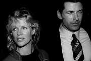 Kim Basinger: Křehká kráska, která ukázala ženám, že i hedvábná košilka může být svůdná Kim Basinger: Křehká kráska, která ukázala ženám, že i hedvábná košilka může být svůdná