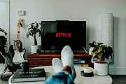 Netflixu se v době koronavirové krize rapidně zvýšily tržby. Přibylo téměř 16 milionů nových předplatitelů