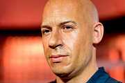 Bloodshot 2020: Vin Diesel v roli smrtelně zraněného vojáka, co má v krevním oběhu nanoboty Bloodshot 2020: Vin Diesel v roli smrtelně zraněného vojáka, co má v krevním oběhu nanoboty
