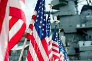 Američané vykradli Svěrákův Tmavomodrý svět a natočili Pearl Harbor Američané vykradli Svěrákův Tmavomodrý svět a natočili Pearl Harbor