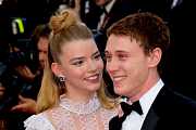 Anya Taylor-Joy z oblíbeného seriálu Dámský gambit míří hodně vysoko. Co o ní ještě nevíte a jaké filmy pro nás chystá Anya Taylor-Joy z oblíbeného seriálu Dámský gambit míří hodně vysoko. Co o ní ještě nevíte a jaké filmy pro nás chystá