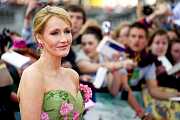 J. K. Rowlingová vrátila cenu za podporu lidských práv: předsedkyně udělující organizace odsoudila její transfobní výroky