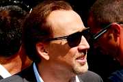 Nicholas Cage nás provede Dějinami nadávání Nicholas Cage nás provede Dějinami nadávání
