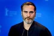Joaquin Phoenix: Hollywoodský herec jde ve stopách zesnulého bratra. Jakou pecku pro nás právě chystá Joaquin Phoenix: Hollywoodský herec jde ve stopách zesnulého bratra. Jakou pecku pro nás právě chystá
