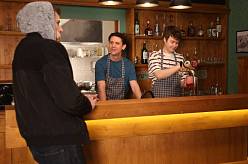 Drbárna ze Strání – Kamarádi: Láska, útěky a strach