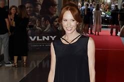 Slovenka Táňa Pauhofová má dítě s o 10 let mladším partnerem. Jak zvládá rodinu a práci?