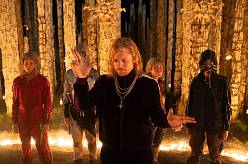 28 let poté: Chrám z kostí. Post-apokalyptická éra pokračuje