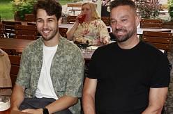 Drbárna ze strání – Kamarádi: Když si myslíte, že už nic nepřekvapí, přijde Oskarova matka a dokáže opak