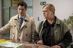 Tahle osmidílná novinka spojuje detektivku a rodinný chaos