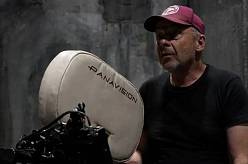 Václav Marhoul dotočil nový film v Hollywoodu. Po drsném Ptáčeti stvořil komorní dílo, které si hbitě kráčí pro Oscara