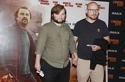 Vojtěch Machuta z Ulice přišel na premiéru filmu ruku v ruce s mužem