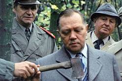 Zítra ve 14:50 vysílá ČT1 největší českou filmovou bombu. Komu je nad 50 a neviděl ji, ať se propadne hanbou