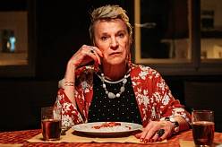 Kdo má rozum, zavře se zítra doma u televize. ČT 1 večer vysílá perlu české kinematografie ověnčenou cenami