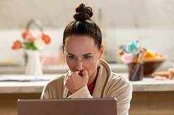 Zítra v Ulici: Ve středu na nás vybafne pikantní kostlivec z Adrianiny skříně