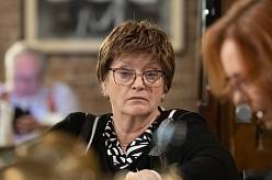 Hraje vdovu 19 let, o Vánocích sama oplakala manžela. Herečce teď pomáhá účinkování v Ulici