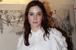 Tato herečka vypadá stejně dobře s krátkými i s dlouhými vlasy